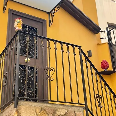 Donna Pina * Palermo