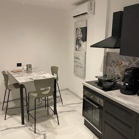 Donna Pina Holiday home Palermo