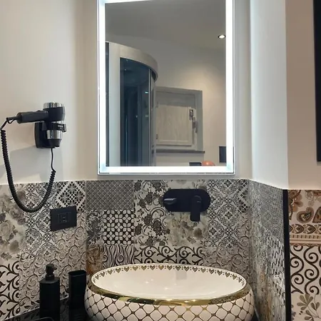 Donna Pina * Palermo